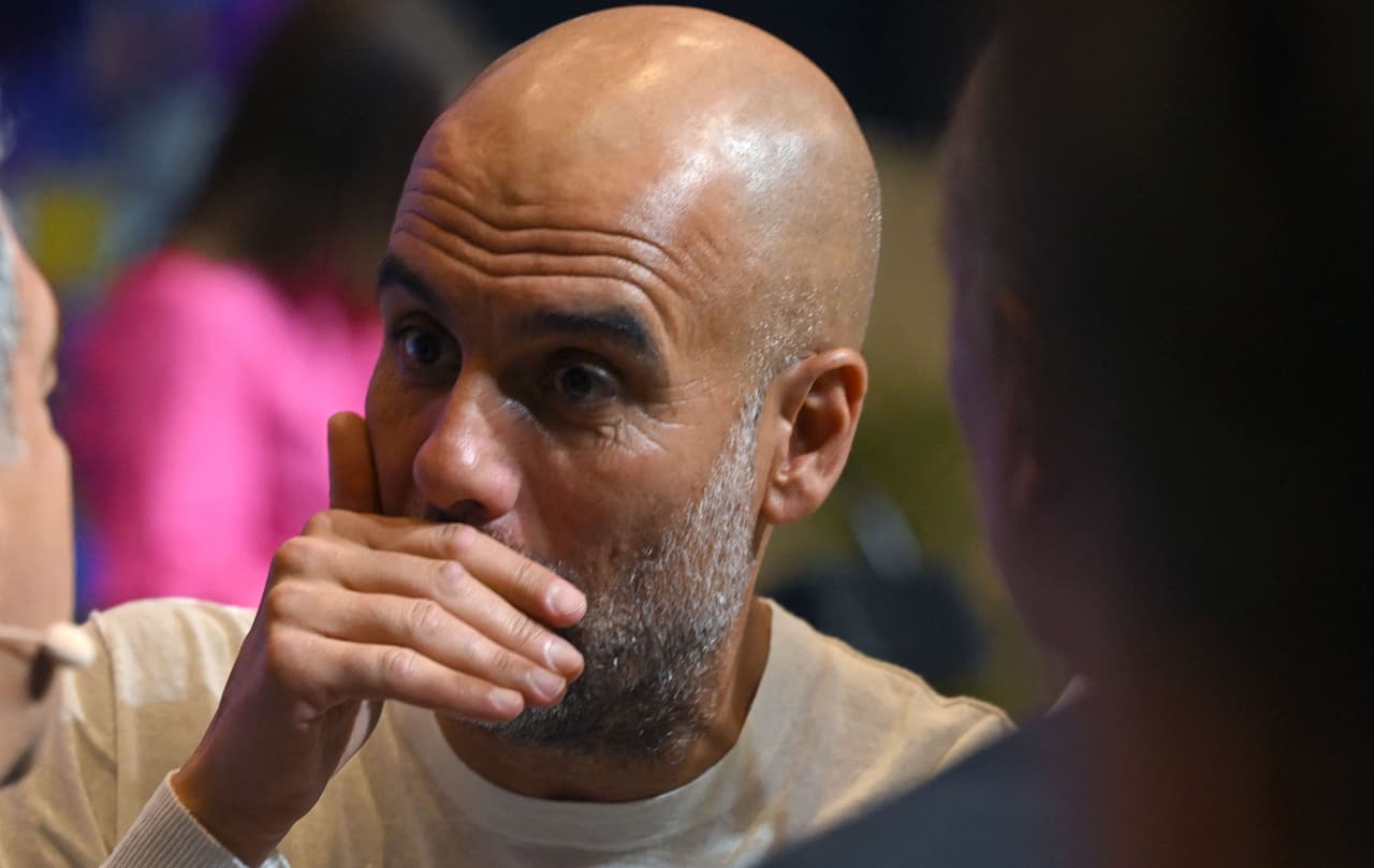 Chivas responde que 'está en la mente de Pep' tras confusión de Guardiola