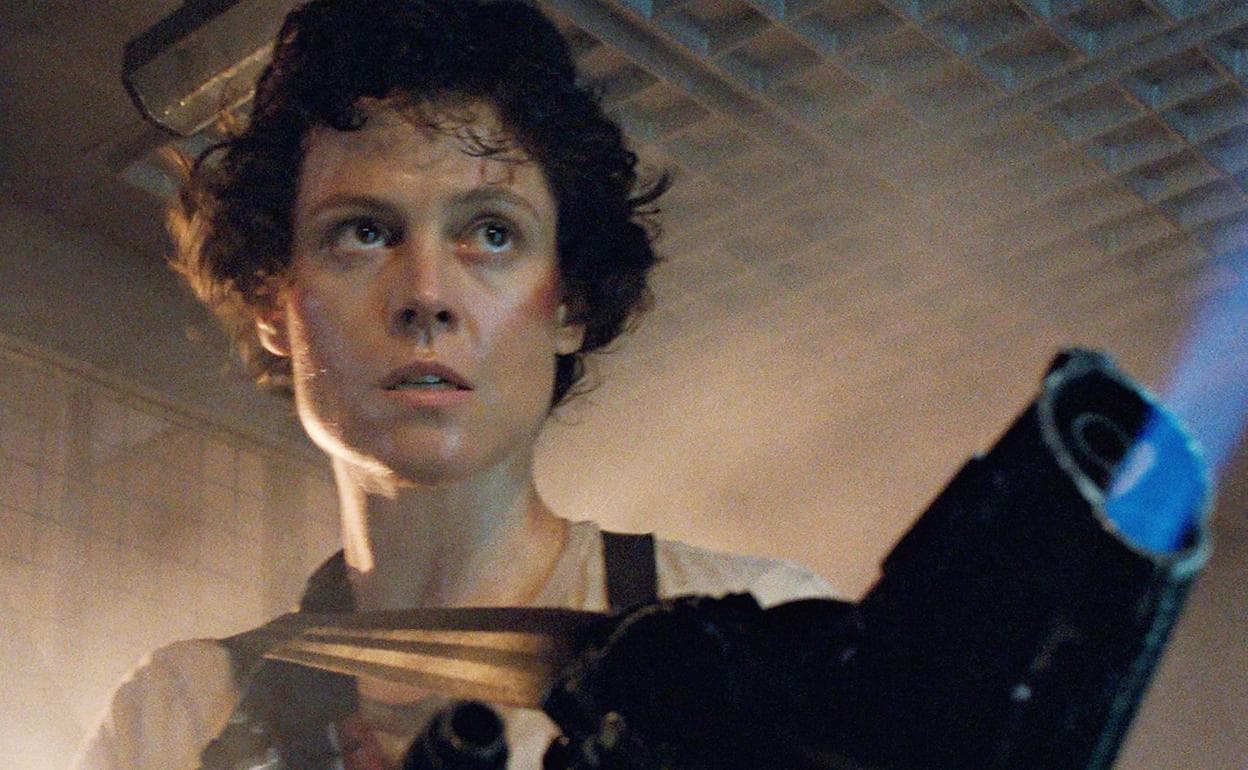 Las películas de Alien pueden ser más de ciencia ficción que de terror, pero contamos a Weaver aquí solo por el lema icónico de la película original: "En el espacio, nadie puede oírte gritar".