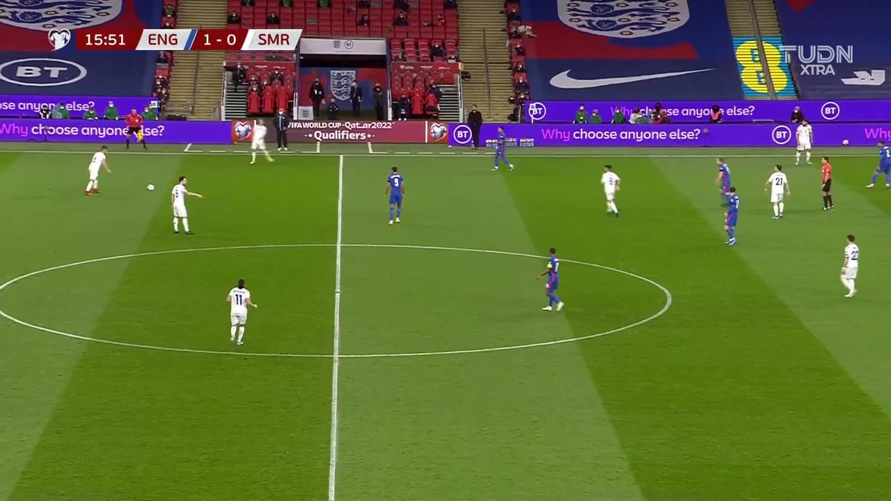 ¡TIRO ATAJADO! disparo por Dennis Man.