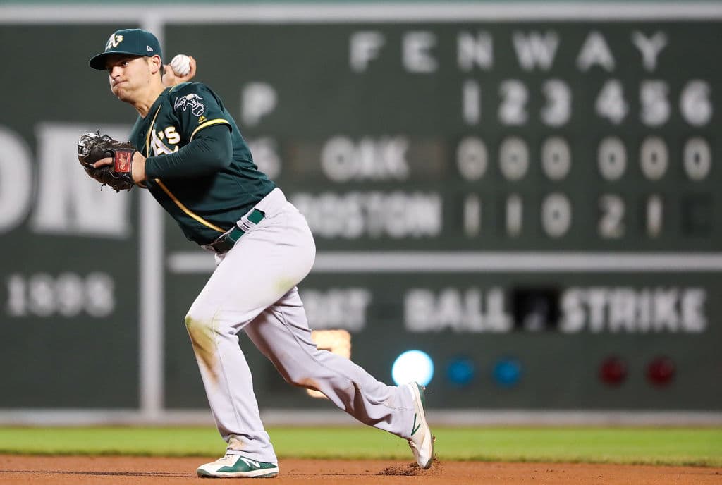 Con la derrota los Athletics se quedan con marca de 14-18, mientras que los Red Sox mejoran a 13-17.