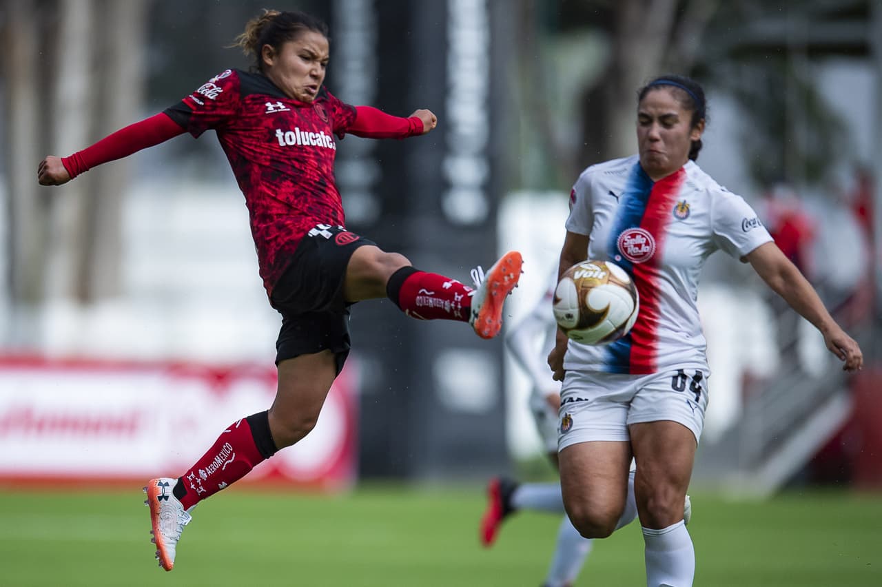 Chivas logra ganar de visita 0-1 al Toluca y comienzan a saborear las semifinales.