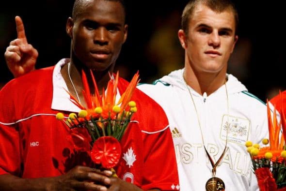 El 24 de mayo en Canadá, Adonis Stevenson defiende el título pesado ligero del CMB ante el peligroso Andrzej Fonfara.