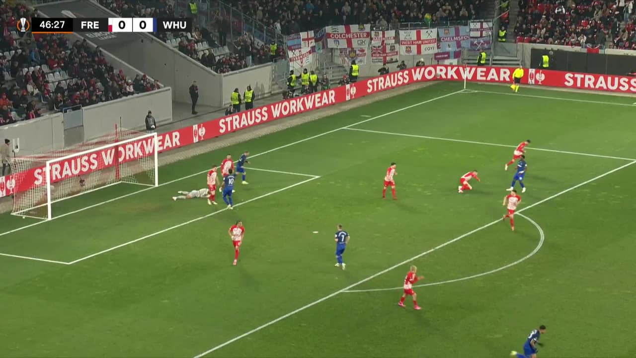 ¡TIRO ATAJADO! disparo por Mohammed Kudus.