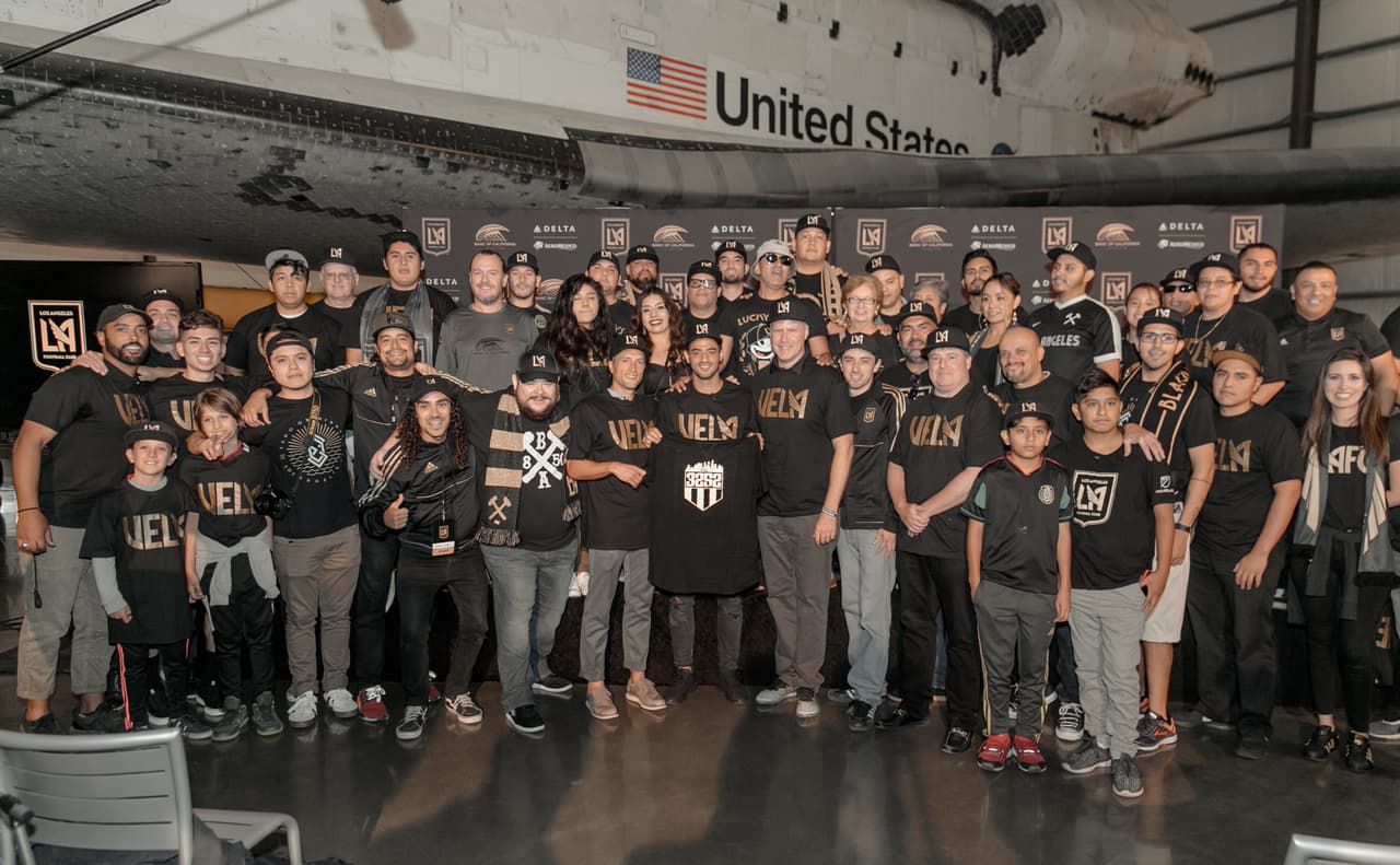 Finalmente, John Torrington (director depotivo del LAFC) agregó: "Sin duda es jugador que atraerá aficionados".