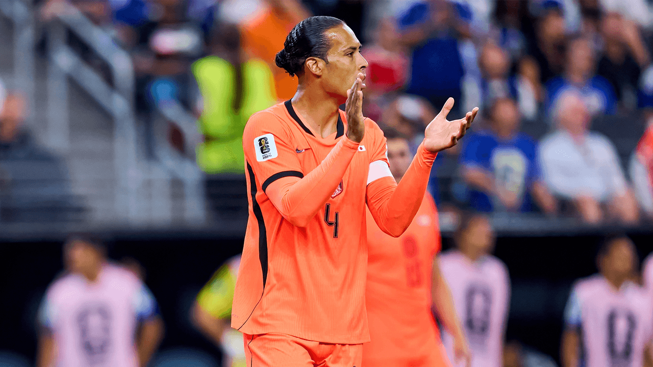 Virgil van Dijk de Países Bajos, inconforme con pausas de hidratación en el Mundial 2026
