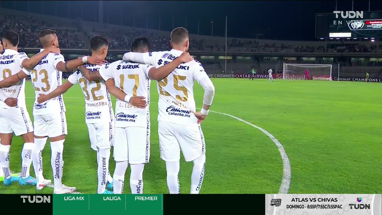 ¡GOL!  anota para Pumas UNAM. Alan Mozo