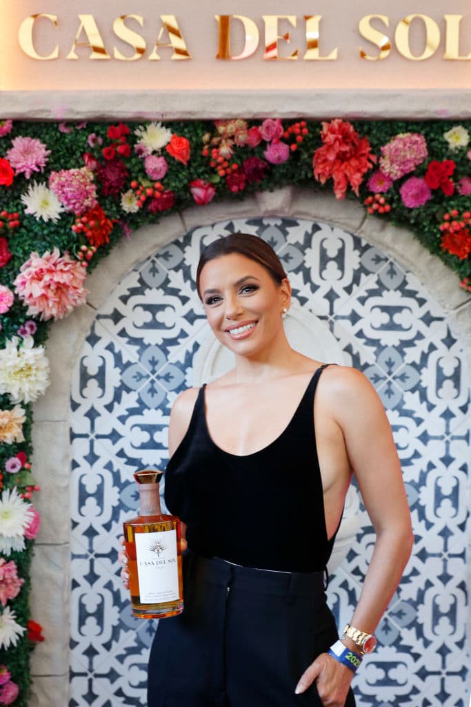 Posteriormente visito Yunaites, PalReal y Menjurjes Pueblerinos, del famoso chef Fabián Delgado.