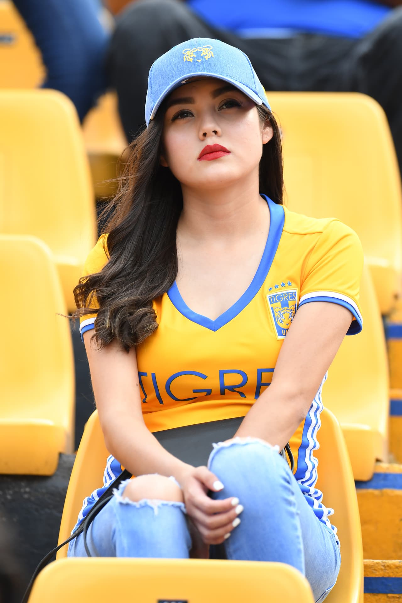 Gran colorido se vivió en los distintos estadios del país. Muchas familias y amigos acudieron con las playeras de sus equipos favoritos y disfrutaron de una jornada de muchos goles y emociones.