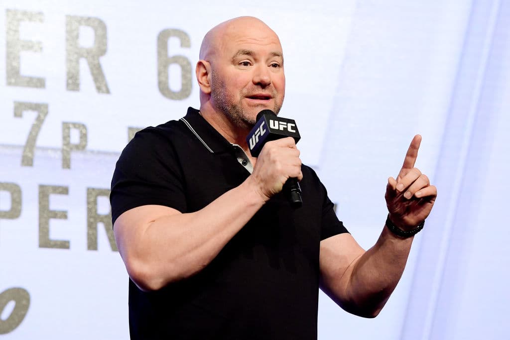Dana White, dueño de UFC que apoyó el combate entre Conor MacGregor y Floyd Mayweather en un ring de boxeo, le envió un mensaje al pugilista sobre un eventual choque contra Khabib Nurmagomedov.