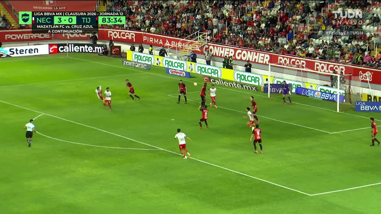 ¡TIRO ATAJADO! disparo por Ricardo Monreal.