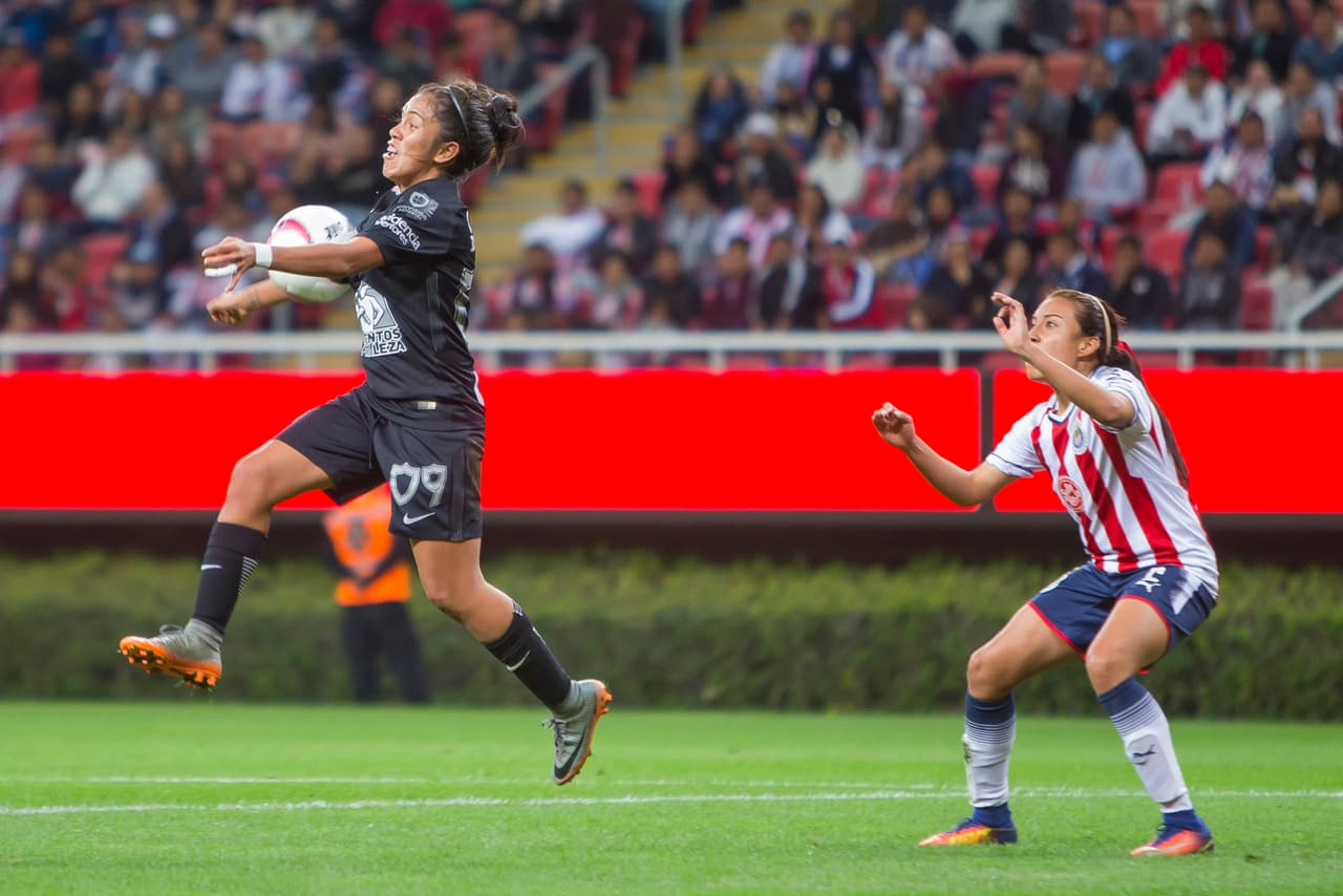 Era el preámbulo para coronar una enorme noche de Chivas.
