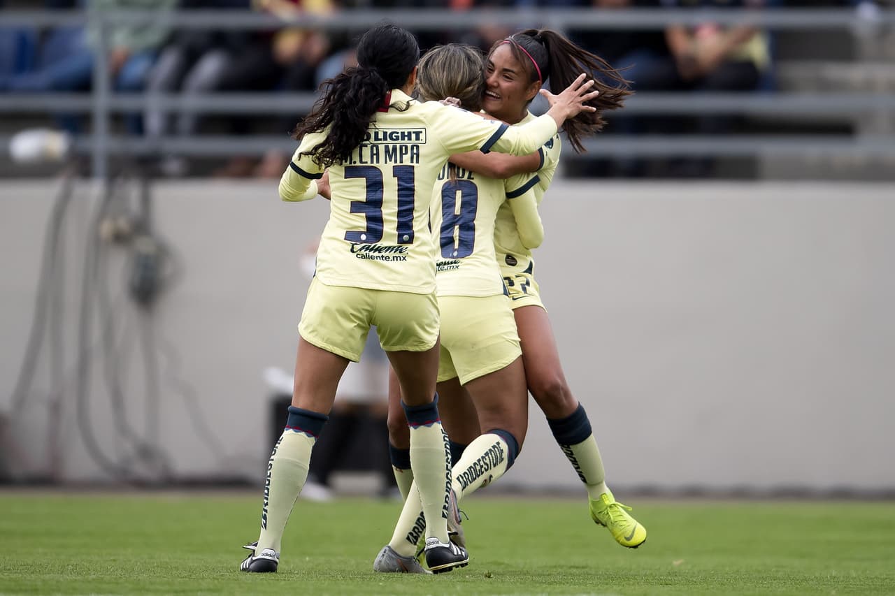 ¡Partidazo en Coapa! Duelo de poder a poder entre el América y las Guerreras del Santos Femenil que nos deleitó con una feria de goles.