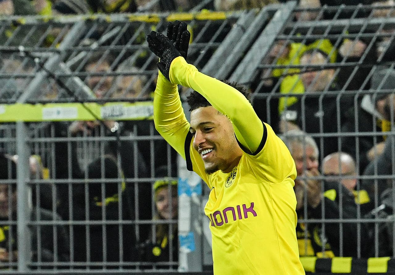 Guerreiro (1’), Reus (29’) y Sancho (48’) marcaron los primeros tres goles. Uth (65’) descontó para Köln y Haaland (77’, 87’) selló el marcador. Dortmund llegó a 36 puntos en la cerrada cima de la Bundesliga.