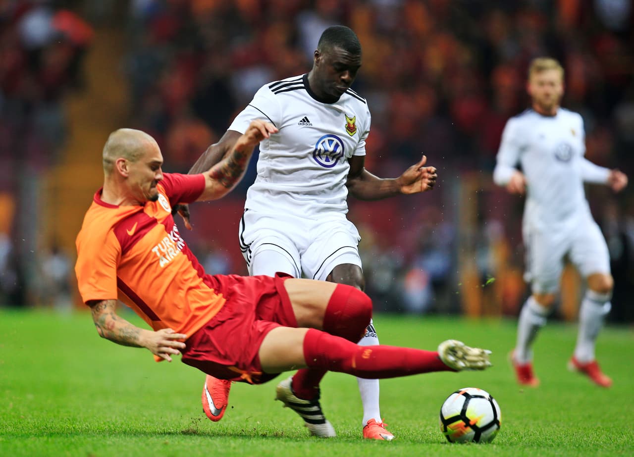 La de Galatasaray en Turquía vale 75 euros.