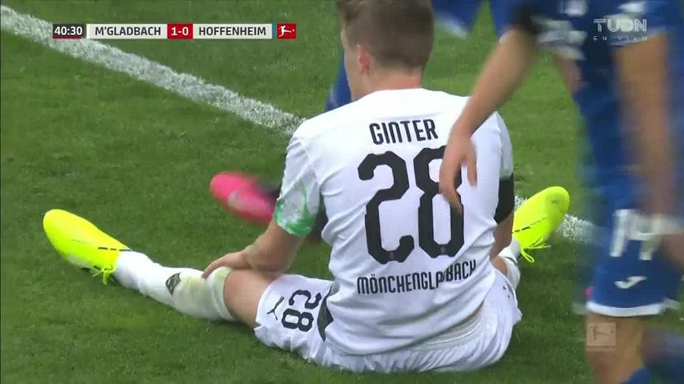 Tiro de esquina para Borussia Mönchengladbach