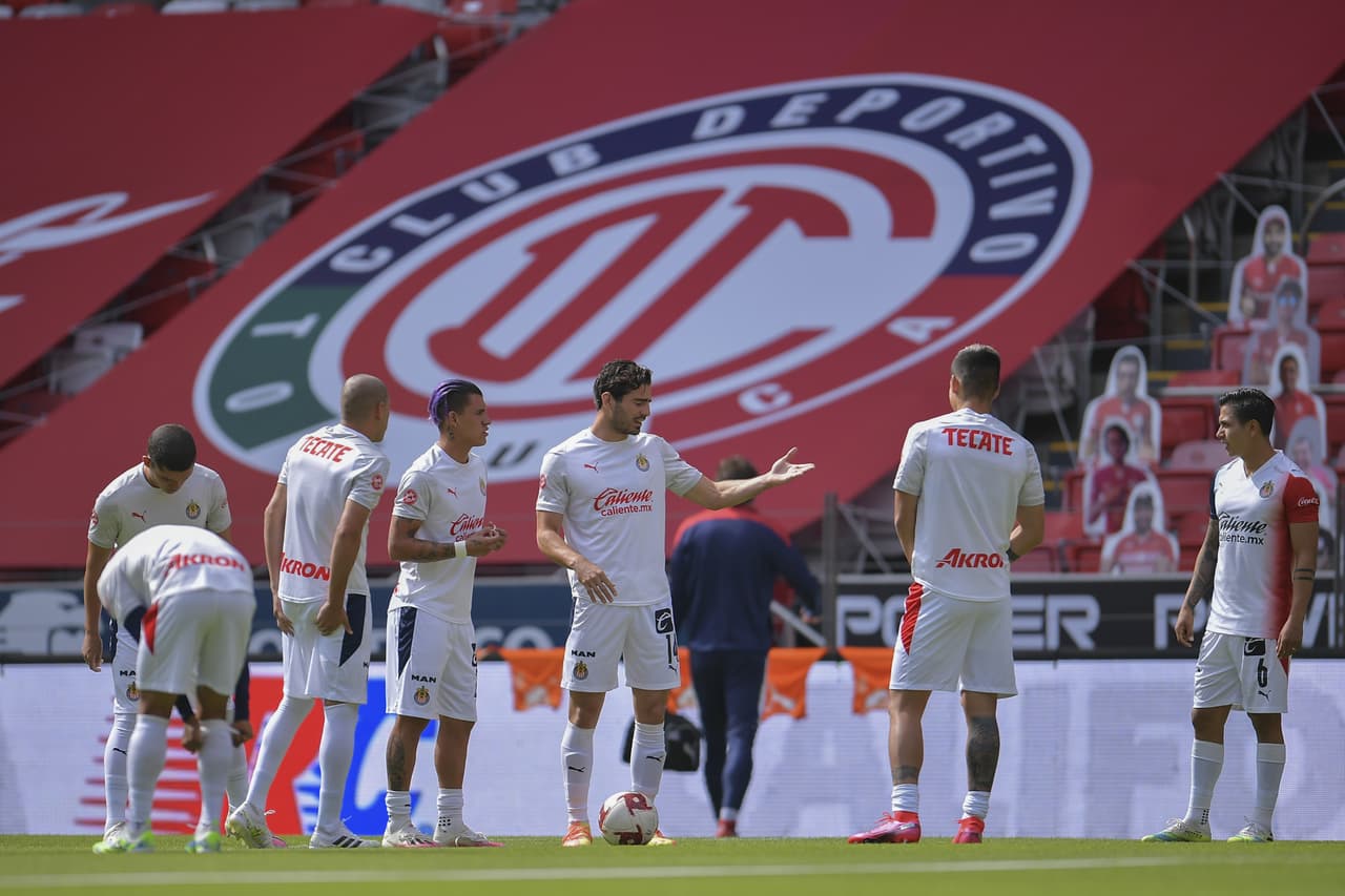 Recupera Chivas a 2 jugadores clave para última fecha