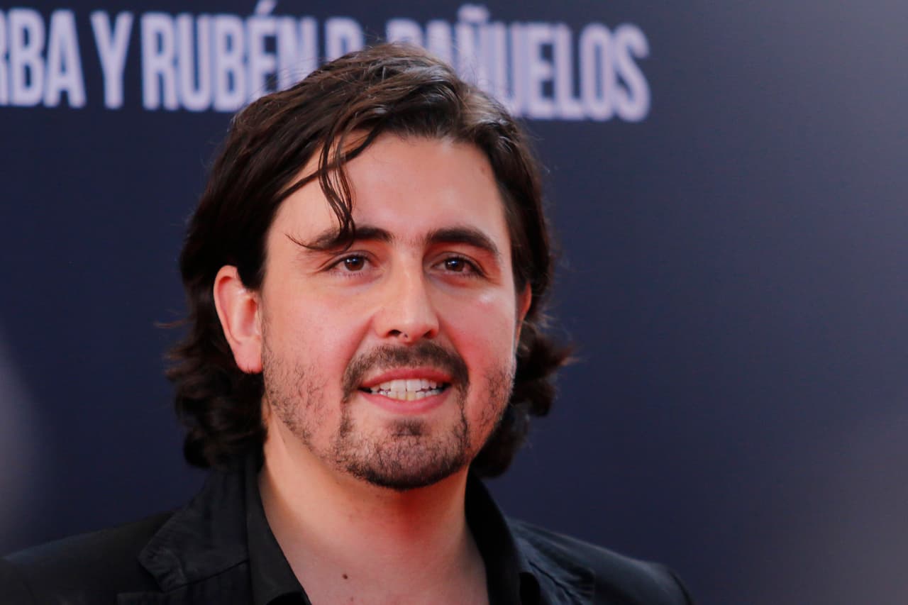 Amaury Vergara adelantó que el estreno comercial en las distintas salas de cine en el país se dará el 23 de noviembre, mientras tanto, es un misterio lo que 
<i>Chivas</i> ofrecerá.