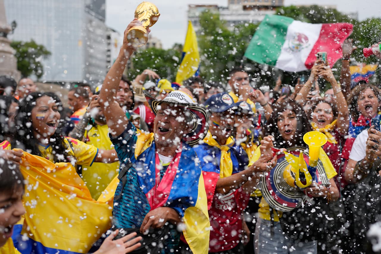 Una mirada a la primera semana de la Copa Mundial: aficionados y jugadores muestran su pasión por el futbol