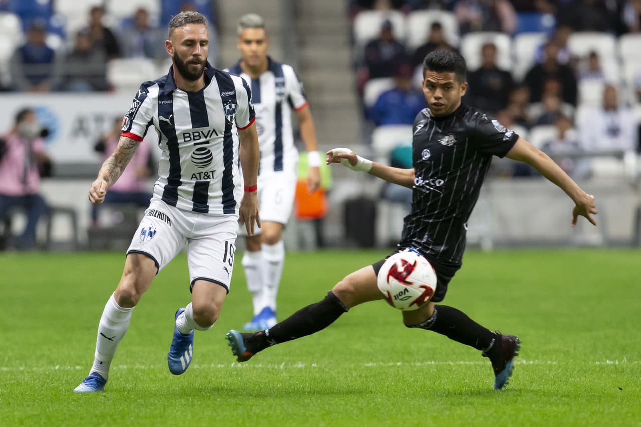 Gallardo (8’), Janssen (65’) y Layún (73’) fueron los verdugos de la noche. La siguiente ronda recibirán a Santos.