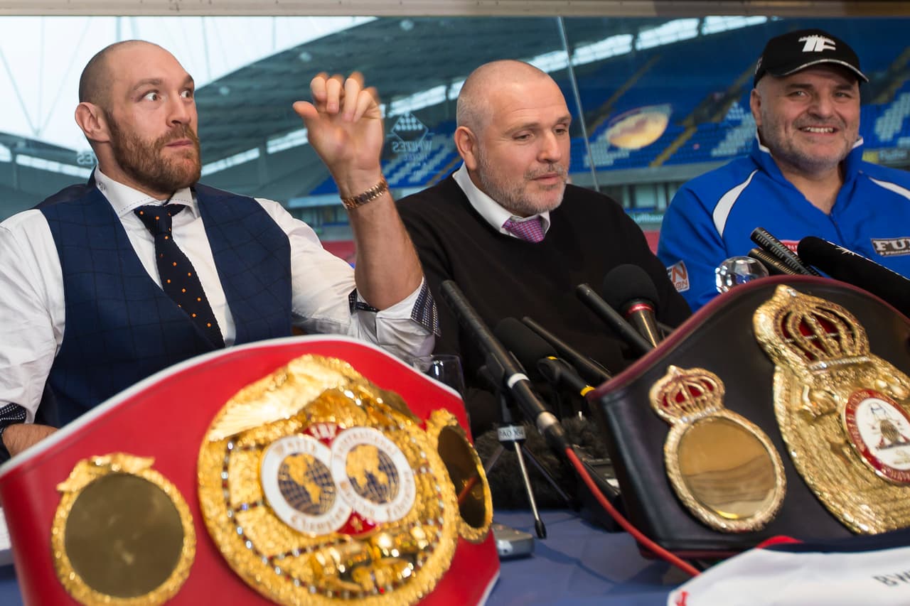 Tyson Fury duró 10 días como campeón FIB, el organismo le quitó el título