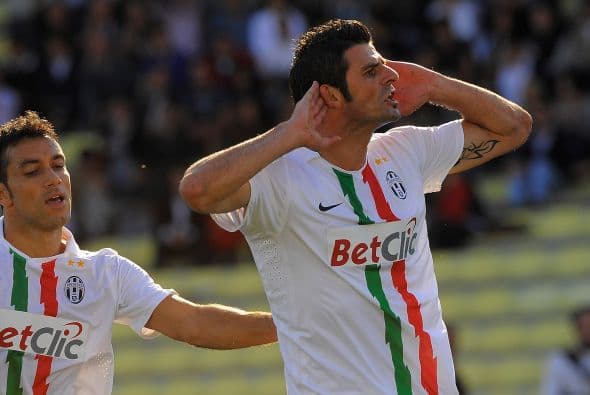 La 'Juve' sacó un valioso y contundente triunfo de 4-0 y parece revivir en el 'Calcio'.