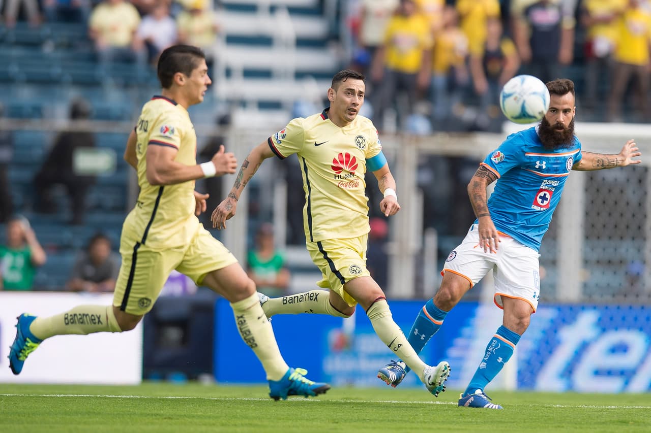 Rubens Sambueza y Marc Crosas.