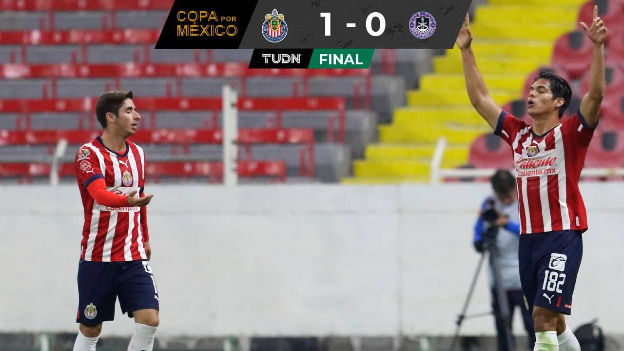 Chivas saca polémico triunfo en la Copa Sky 2022 ante Mazatlán
