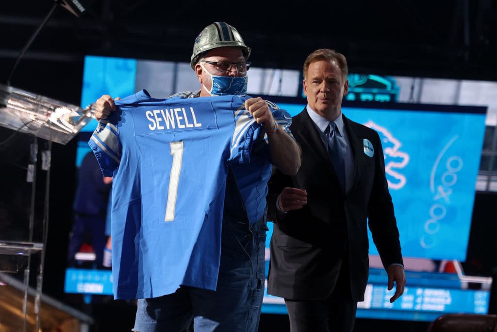 Pick 7 – Detroit Lions – OL Penei Sewell.
<br>