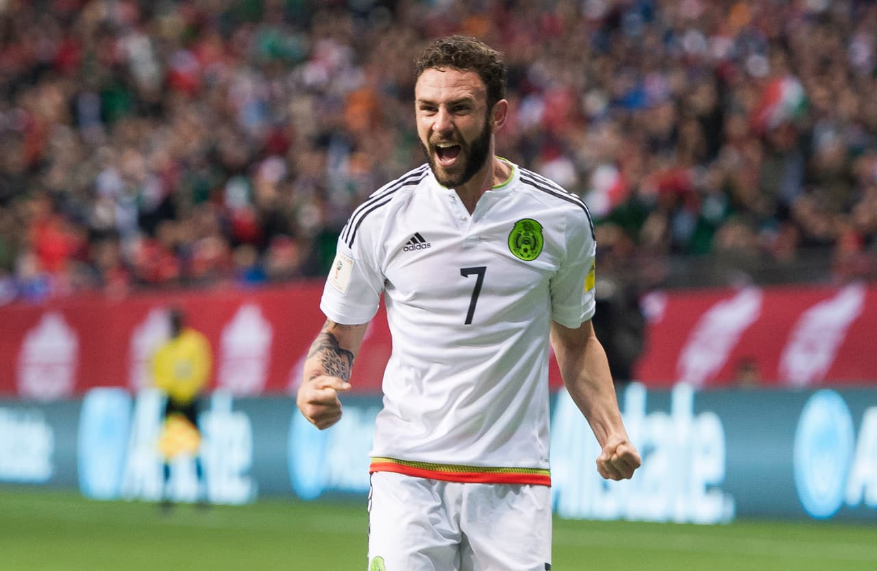 El jugador del 'Tri' aún no tiene ofertas oficiales, pero América y Cruz Azul lucen como los dos candidatos para tener al que fuera campeón de Liga MX antes de partir a Europa.