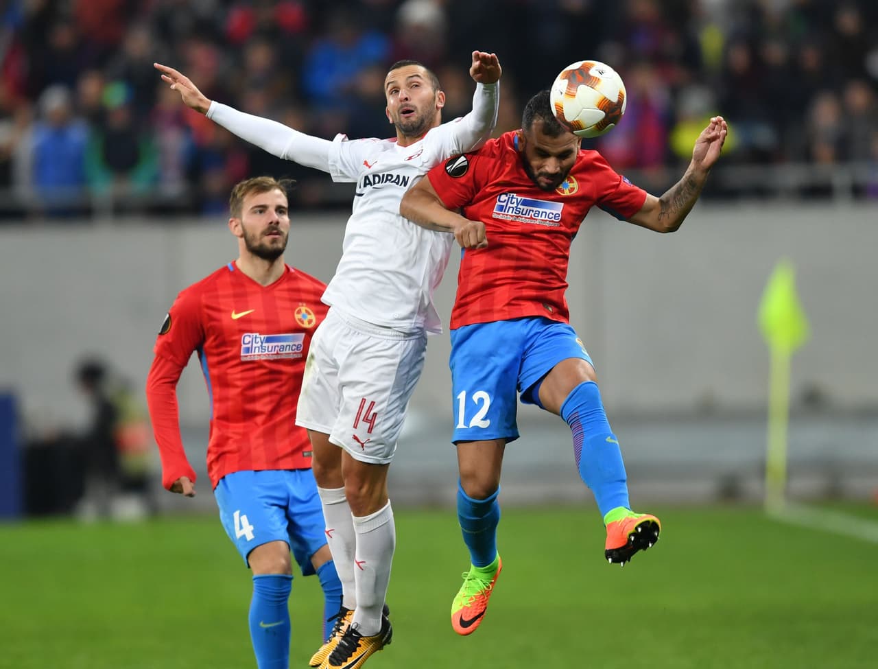 Steaua Bucarest 1-1 Hapoel Be'er Sheva: el triunfo le daba la clasificación a la escuadra rumana, pero no pasó del empate ante los israelíes. Ahora, con un punto avanzará de ronda, siendo líder con 10 puntos en el grupo G.