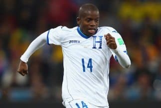 DECEPCIÓN: Siendo un veterano y referente de la selección catracha y Houston Dynamo, Boniek García, no logró convencer a Jorge Luis Pinto para que siquiera lo utilizara al menos unos minutos durante la decepcionante Copa Oro de la Bicolor. Llegó al torneo con una molestia muscular.