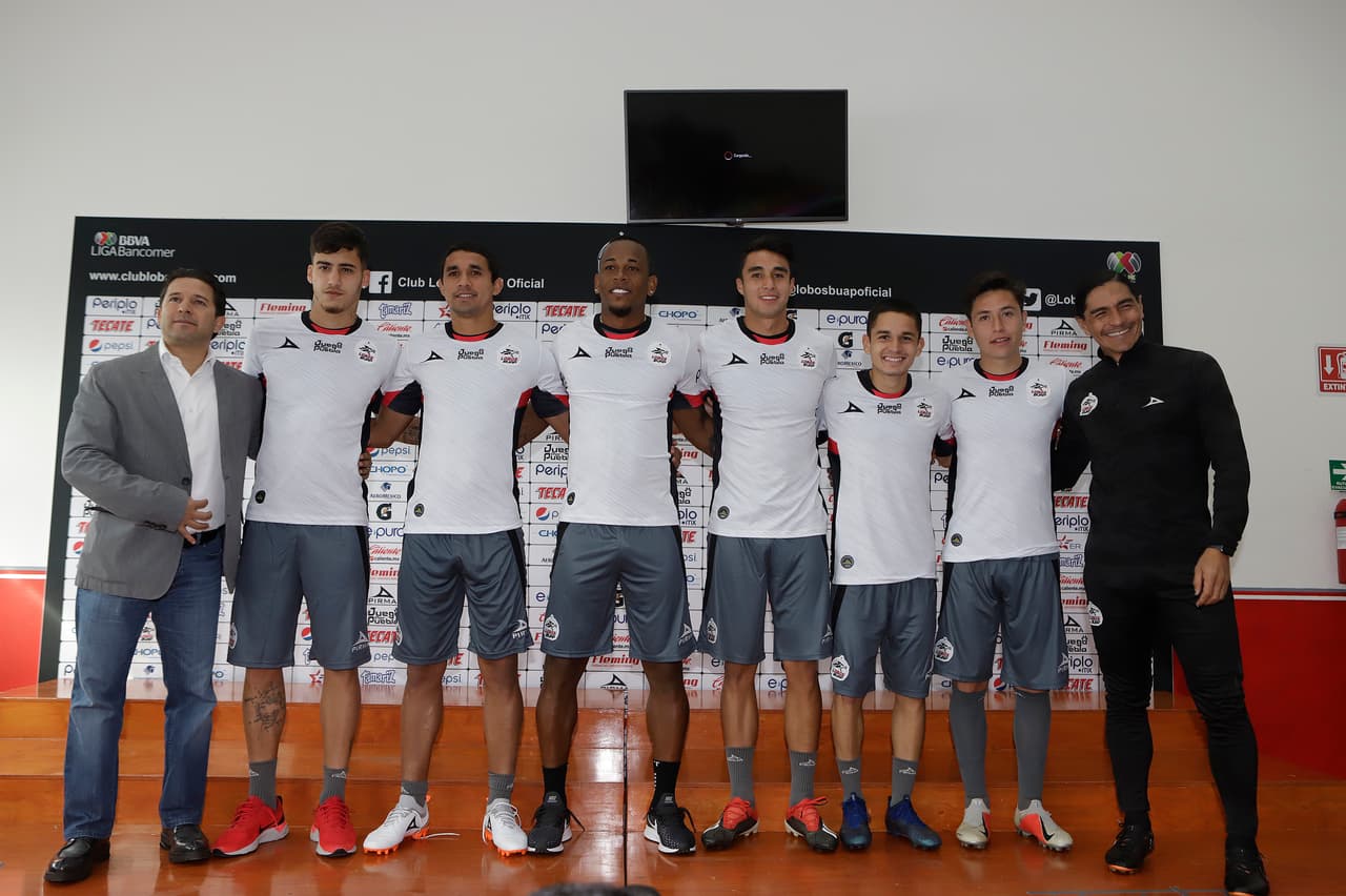 Edson Torres, Rafael Durán, Óscar Macías y los extranjeros Beto da Silva, Leiton Jiménez y Gustavo Velázquez buscarán aportar este semestre en Lobos BUAP para mantenerse en la Liga MX.