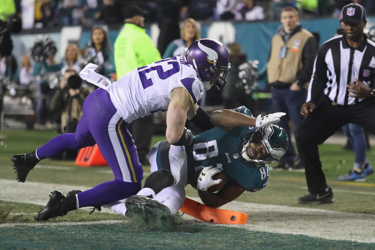 Torrey Smith fue otro de los jugadores que visitaron los diagonales por los Eagles. En 5 recepciones sumó 69 yardas durante el encuentro.