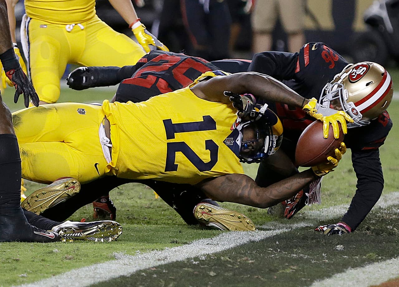 Rams vence 41-39 a San Francisco en partido de alarido