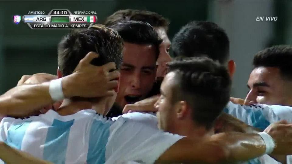 ¡GOOOL! Ramiro Funes Mori anota para Argentina