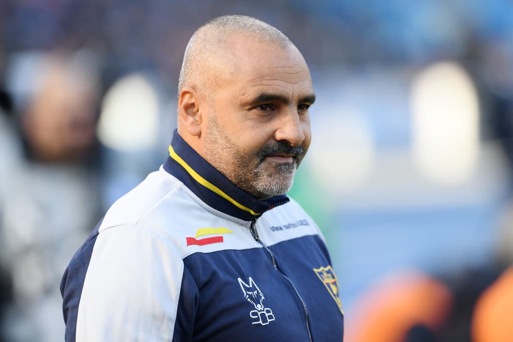 Lecce obtiene una victoria cómoda ante el Napoli de Gattuso con 3-2. El último tanto para la escuadra napolitana cayó en el minuto 89 por parte de Callejón. El mexicano Hirving Lozano entró al minuto 76 del partido.