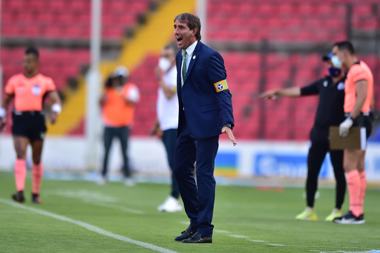 Querétaro consiguió un muy importante triunfo en sus aspiraciones de Liguilla, mientras que Santos sumó tres partidos sin ganar y comienza a perder posiciones en la tabla general del Guard1anes 2021.