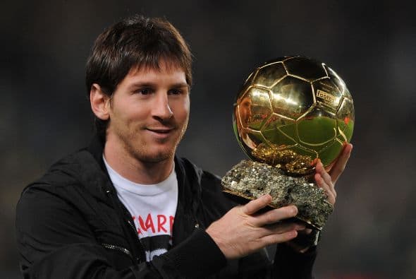 Lionel Messi encabeza la lista para el cuadro blaugrana con 4 trofeos, el 10 del Barcelona ganó el premio en cuatro años seguidos del 2009 al 2012.