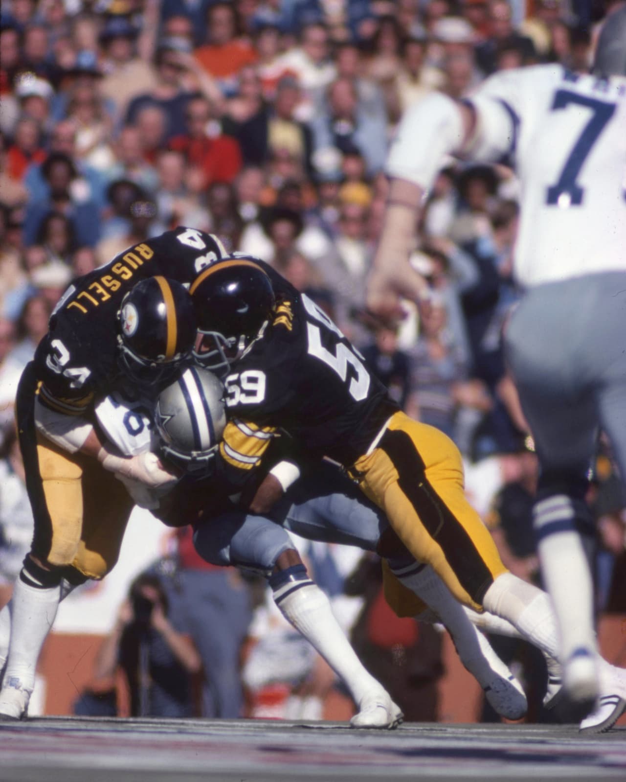 Una de las más famosas defensivas en la historia: la "Cortina de acero" de Pittsburgh Steelers, campeona 4 veces de Super Bowl en los setenta.