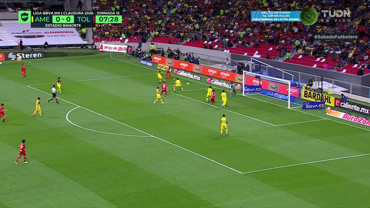 ¡TIRO ATAJADO! disparo por Paulinho.