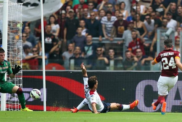 Después de la anotación, el delantero corrió hacia las gradas donde se encontraba su abuela.