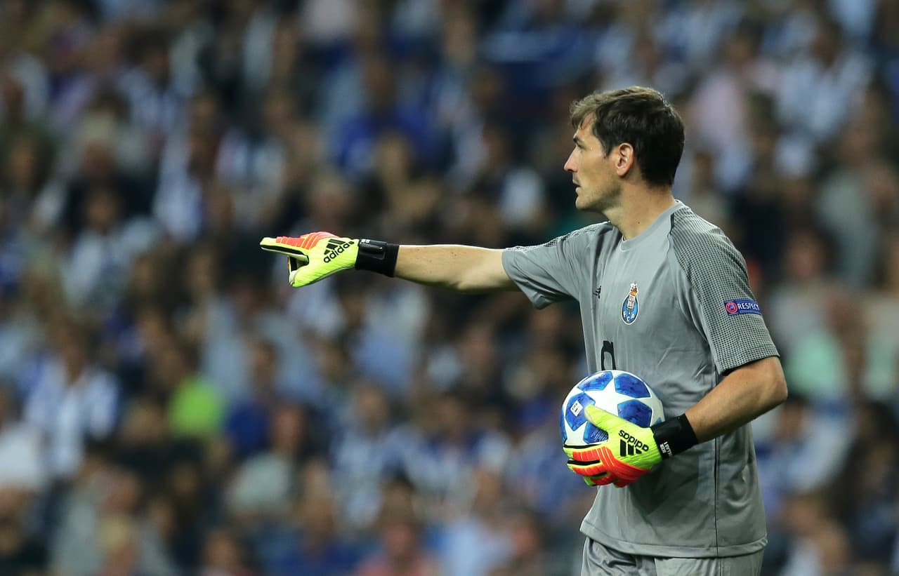 Portero: Iker Casillas (F.C. Porto) - 8 puntos