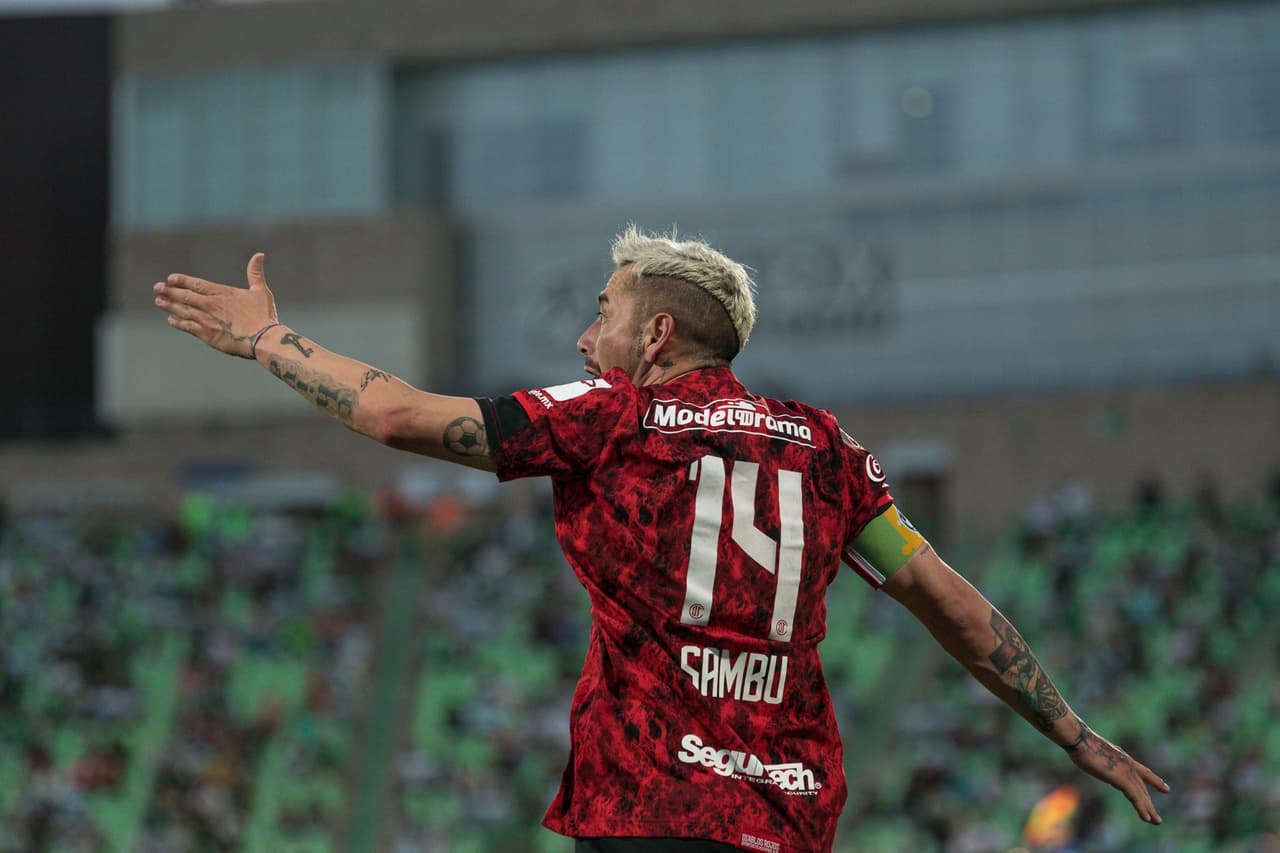 Con autoridad Santos se impone al Toluca y se mantiene en la pelea por un puesto directo para los Cuartos de Final.