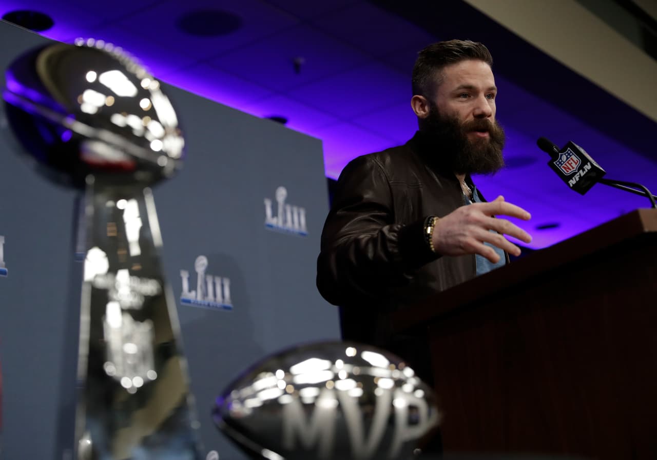 Y ¡cómo no lo iban a festejar! Julian Edelman fue declarado el Jugador Más Valioso del Super Bowl LIII al capturar 10 pases para 141 yardas.