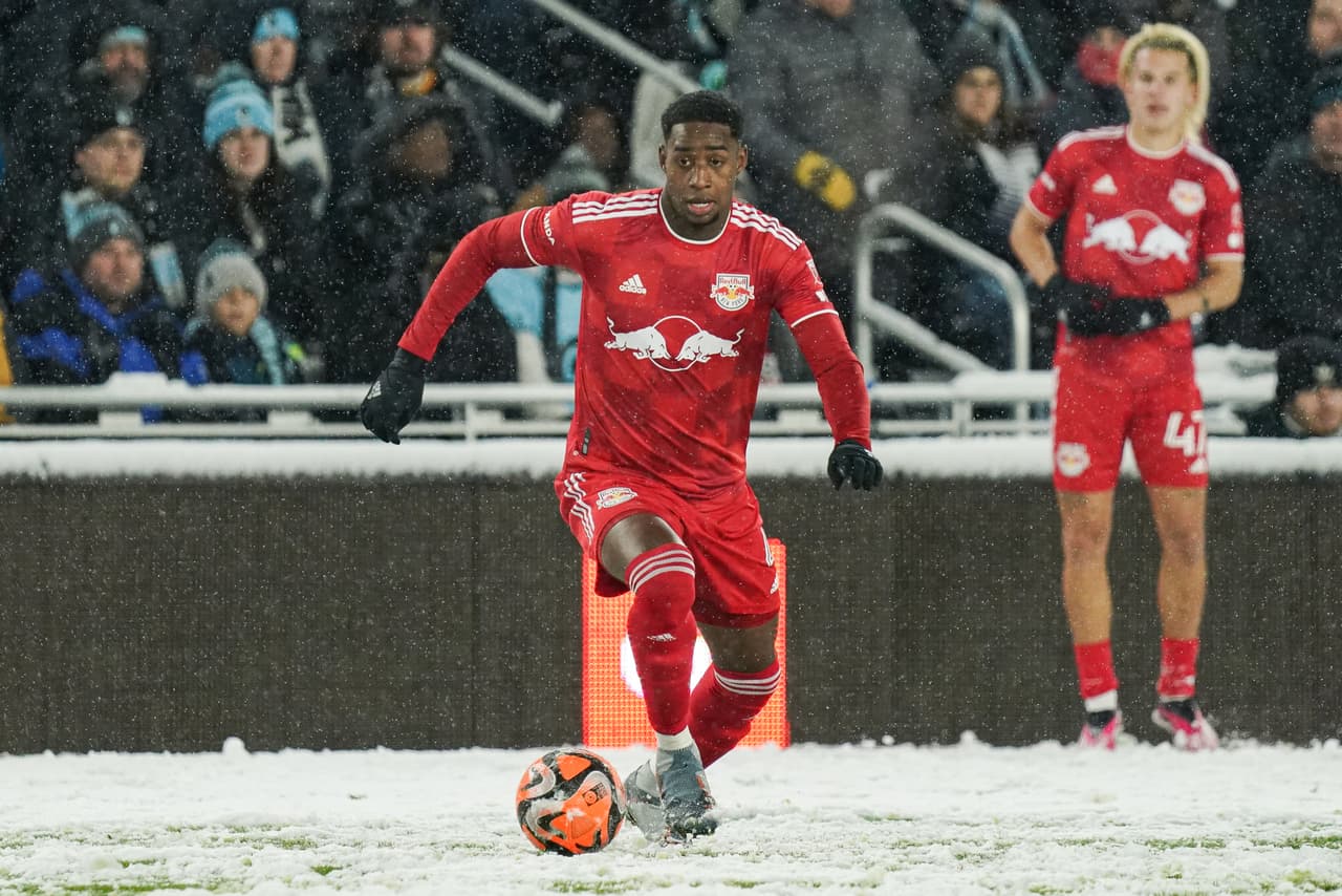 Defensor - ANDRÉS REYES (New York Red Bulls)