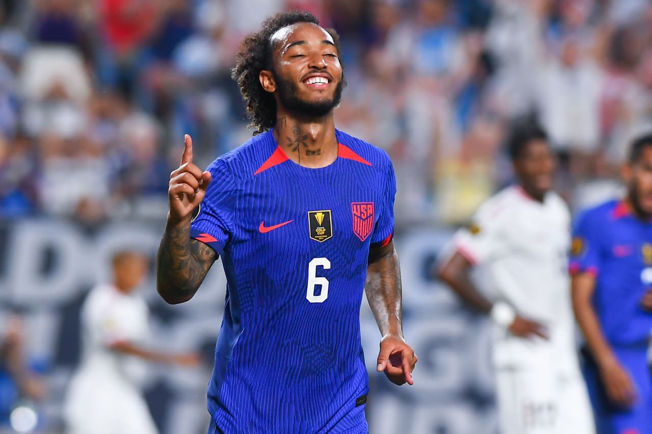 Gianluca Busio de Estados Unidos dentro del once ideal de Cuartos de Final de la Copa Oro 2023.