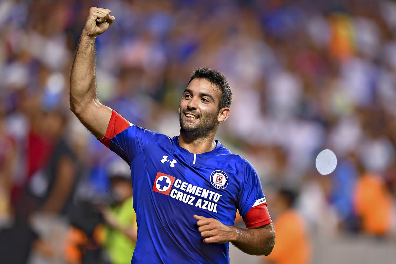 De nuevo, al minuto 15 del segundo tiempo, Cauteruccio marcó el segundo gol para el 2-1 de visitante a favor de Cruz Azul.