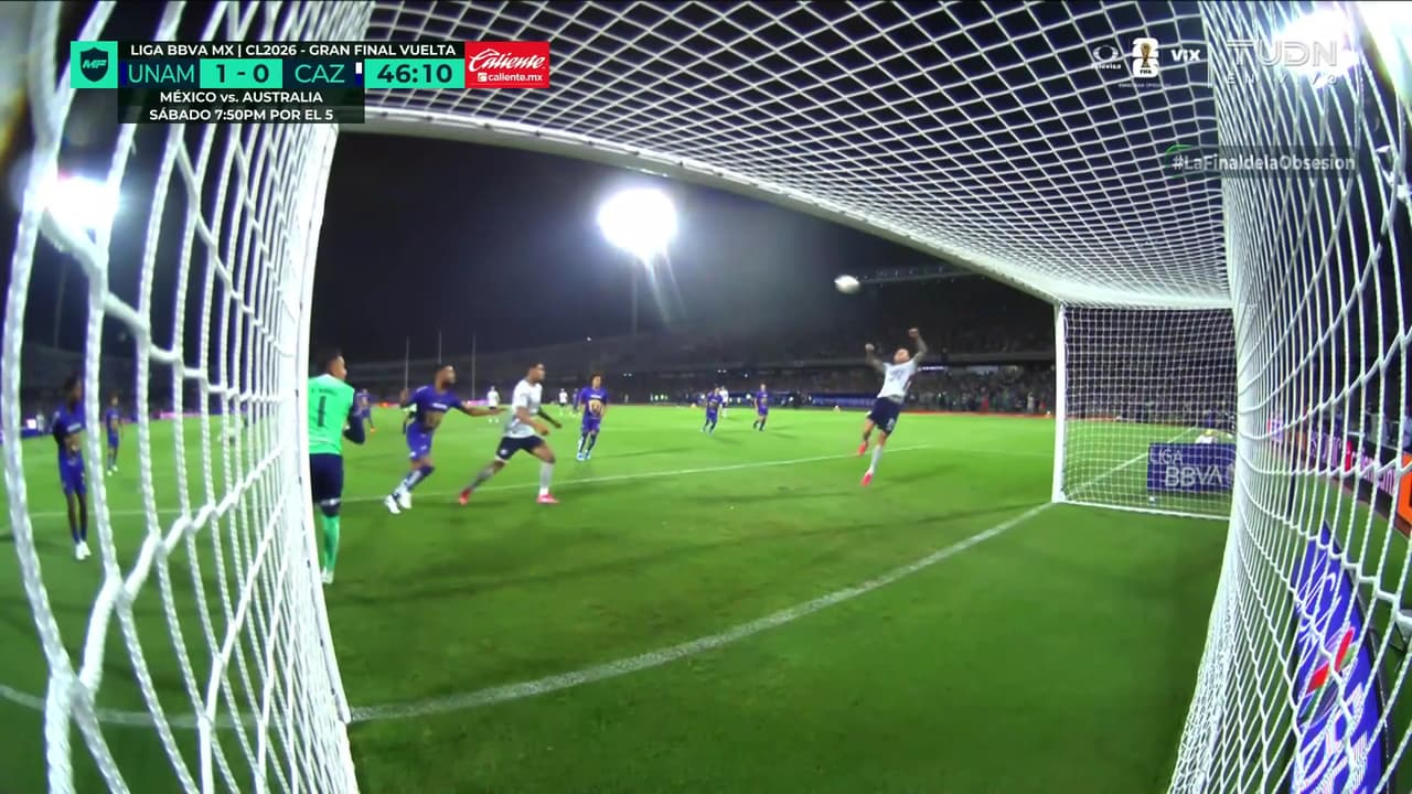 ¡Cruz Azul acaba de dejar escapar la más clara del partido así!