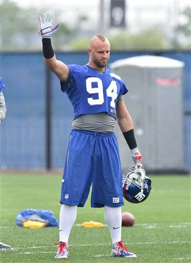 Linebacker Mark Herzlich (AP-NFL).