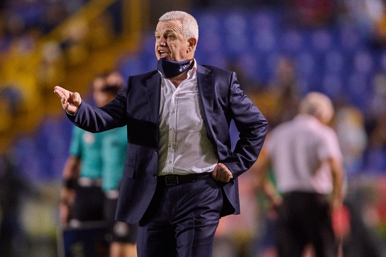 Javier Aguirre tira dardo en Columbus contra nivel de la MLS